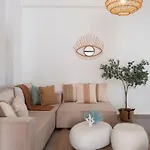 Pounta ,2br W Shared Pool,fiora I Casa de Férias Pounda