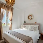 Pounta ,2br W Shared Pool,fiora I Casa de Férias *