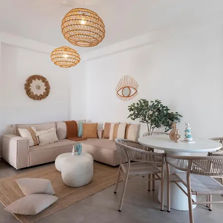 Дом отдыха Pounta ,2Br Apartment W Shared Pool,Fiora I