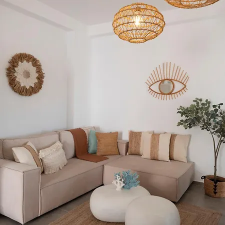 Pounta ,2br W Shared Pool,fiora I Prázdninový dům