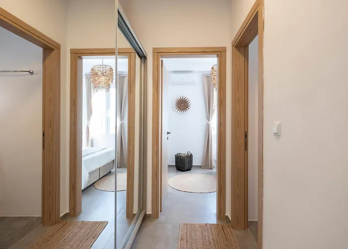 Pounta ,2Br Apartment W Shared Pool,Fiora I *