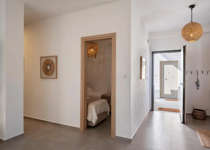 Pounta ,2Br Apartment W Shared Pool,Fiora I