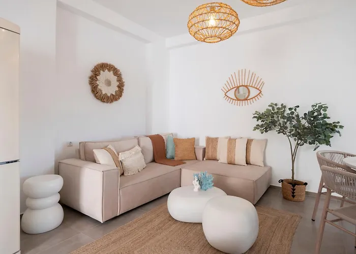 Pounta ,2Br Apartment W Shared Pool,Fiora I Vakantiehuis