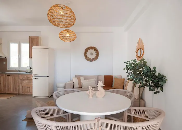 Vakantiehuis Pounta ,2Br Apartment W Shared Pool,Fiora I